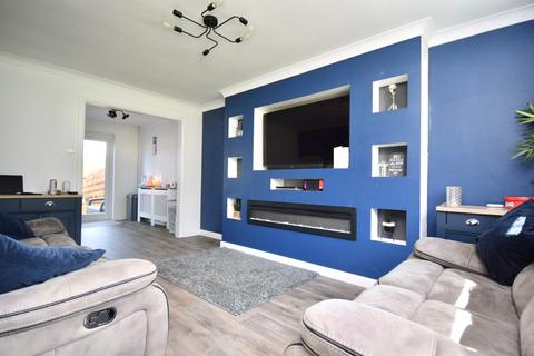 201 Longfield, Falmouth, TR11 4SR