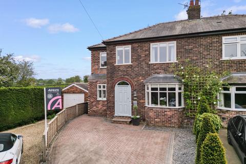 4 bedroom semi-detached house for sale, Runcorn Road, Moore, WA4