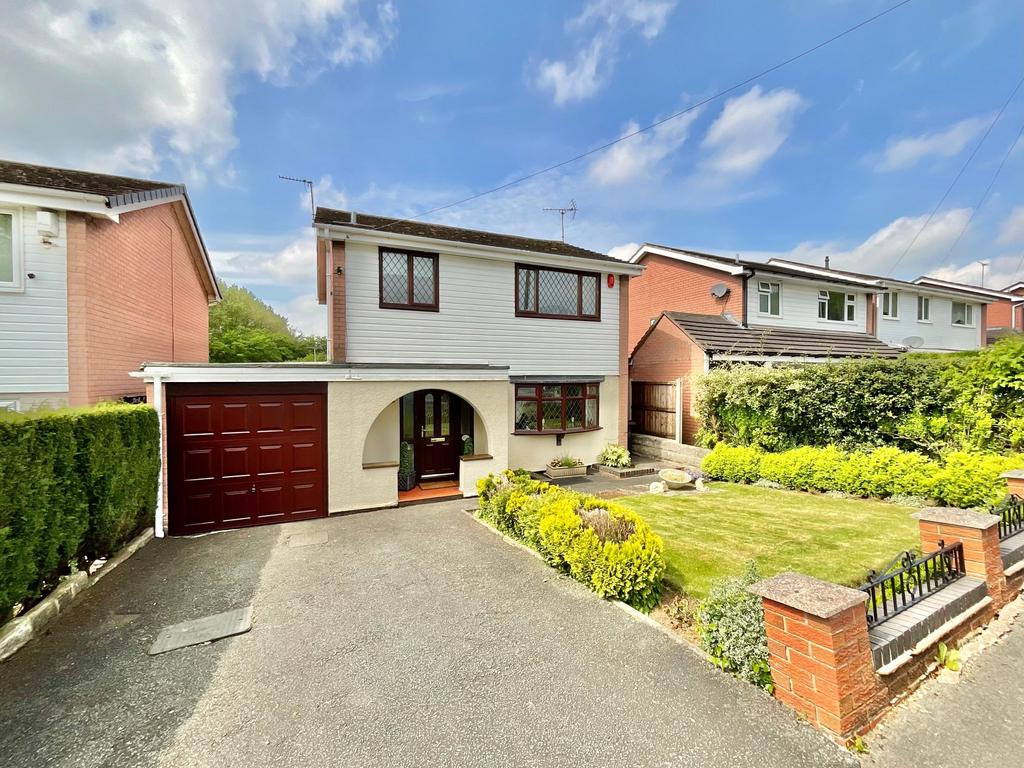 Hillwood Road, Madeley Heath, CW3 3 bed detached house for sale £270,000