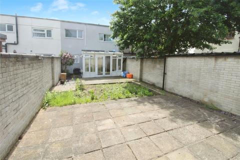 3 bedroom terraced house to rent, Roodegate, Basildon, SS14