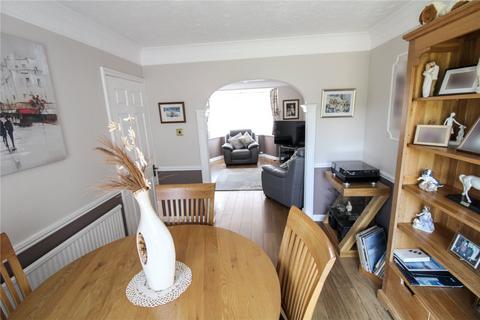 10 Birdbrook Road, Swindon, SN2 7RY