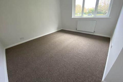 3 bedroom terraced house to rent, Coniston Road, Patchway, Bristol