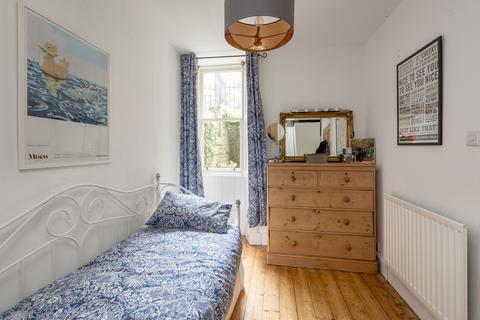 3b Learmonth Gardens, Edinburgh, EH4 1HD