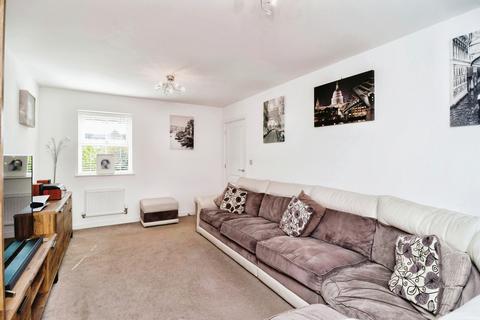 1 Alfred Gardens, Rochford, SS4 1JX