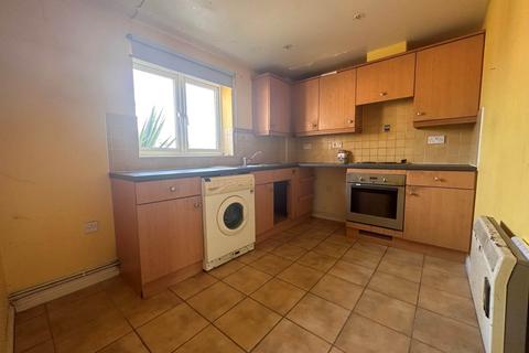 2 bedroom flat for sale, Hill View Drive, London SE28