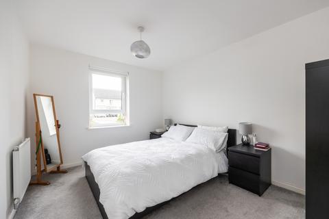 2 bedroom ground floor flat for sale, Craw Yard Drive, Edinburgh EH12