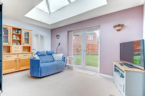 2 bedroom bungalow for sale, Springfields Road, Alcester, Warwickshire, B49