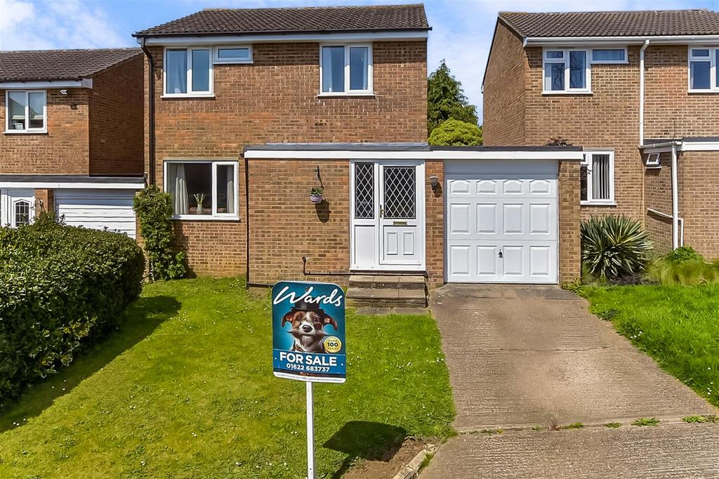 Bonnington Road, Maidstone, Kent 3 bed detached house for sale £420,000