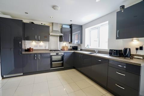 14 Tootle Drive, Longridge, Preston, PR3 3UH