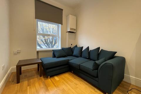2 bedroom apartment to rent, Battersea High Street, Clapham Junction SW11