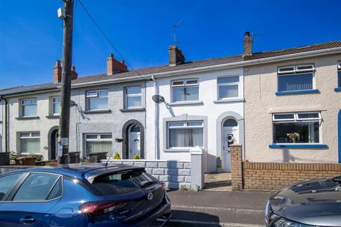 3 bedroom terraced house for sale, Glebe Street, Bedwas, Caerphilly, CF83 8AD