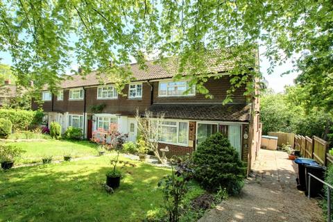3 bedroom end of terrace house for sale, North Road, Haywards Heath, RH16