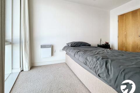 1 bedroom flat for sale, Apartment 4, Dock Head Road, ME4