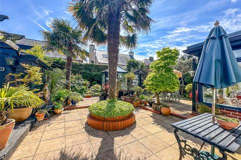 4 bedroom detached house for sale, St. Margarets Avenue, Christchurch, Dorset, BH23