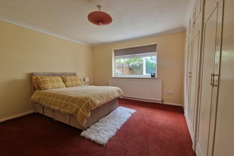 18 Woodlands, Harleston, IP20 9DQ