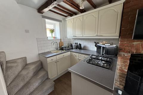 1 bedroom cottage for sale, East Street, Warminster