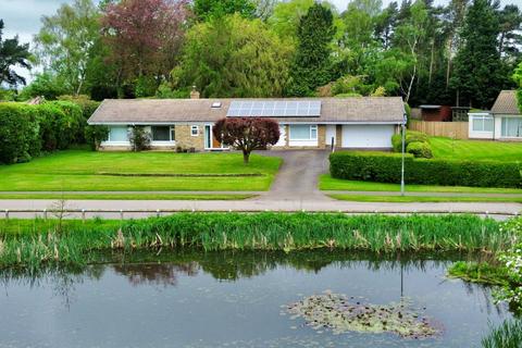 4 bedroom bungalow for sale, Holme Lane, Seamer, Middlesbrough