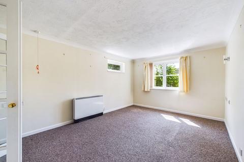 1 bedroom retirement property for sale, HILLCROFT COURT, CATERHAM ON THE HILL