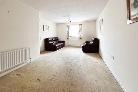 2 bedroom apartment for sale, Royal Court Drive, Bolton