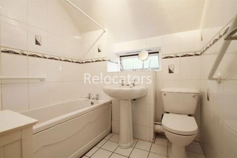 1 bedroom terraced house to rent, Coopers Close, Stepney E1