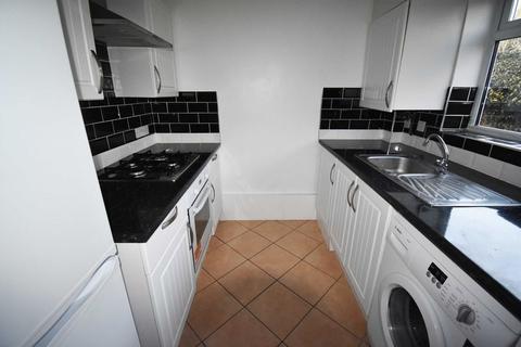 2 bedroom apartment to rent, Cibbons Road, Basingstoke RG24