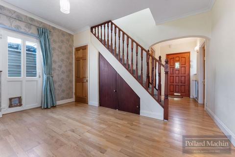 64 Church Way, South Croydon, CR2 0JR