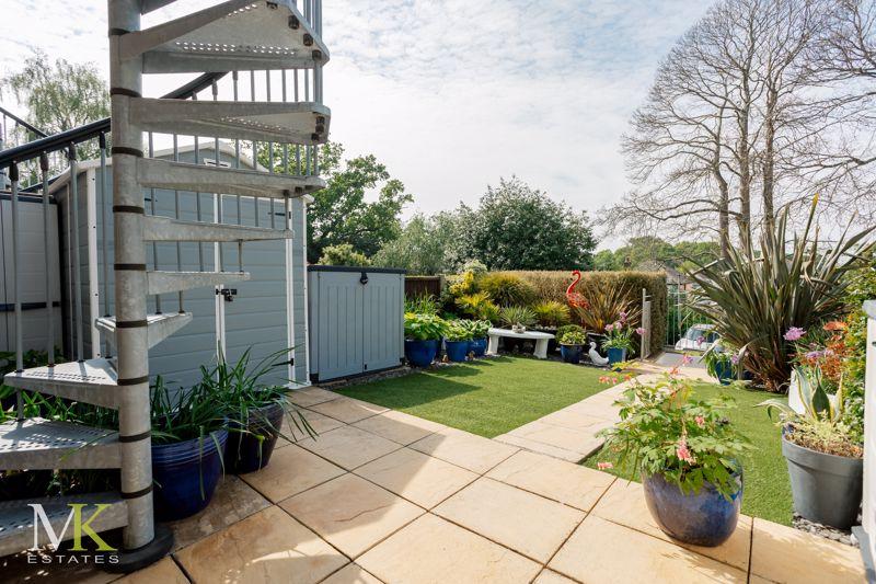 Feversham Avenue, Bournemouth BH8 2 bed for sale £350,000