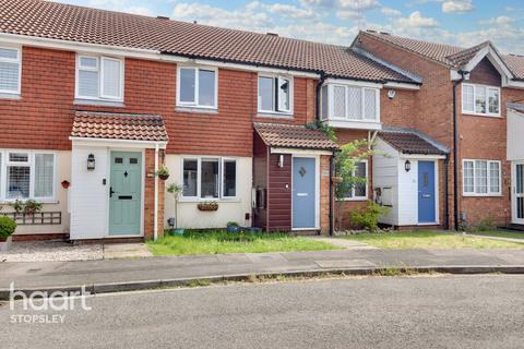 33 Claverley Green, Luton, LU2 8TB