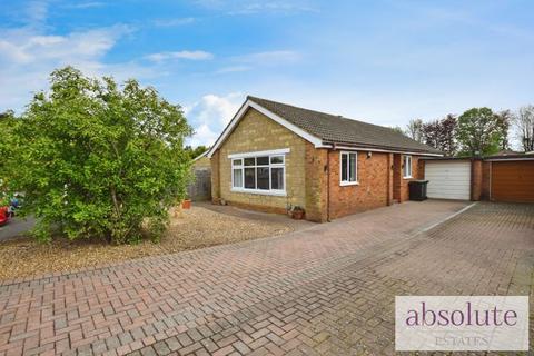 3 bedroom detached bungalow for sale, The Paddock, Raunds, Wellingborough