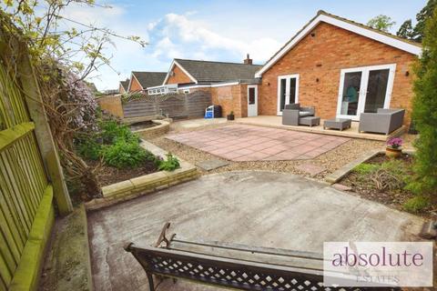 3 bedroom detached bungalow for sale, The Paddock, Raunds, Wellingborough