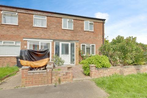 3 bedroom semi-detached house for sale, Nightingale Close, Southend-on-sea, SS2
