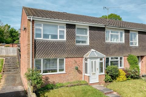 3 bedroom end of terrace house for sale, Lea Croft Road, Crabbs Cross, Redditch B97 5LY
