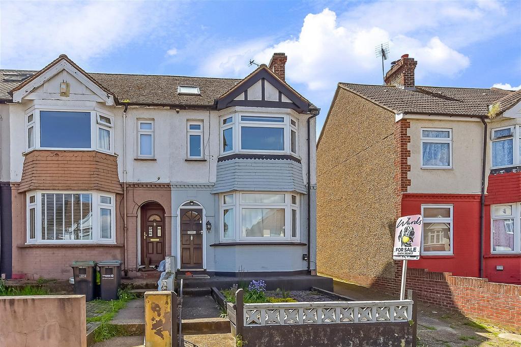 Barr Road, Gravesend, Kent 3 bed end of terrace house for sale £350,000