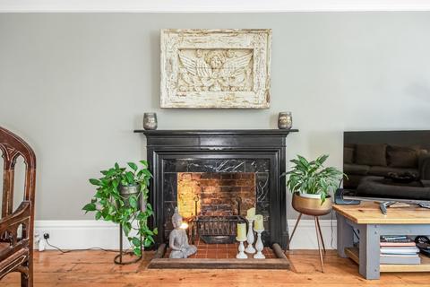 5b Beulah Hill, London, SE19 3LQ