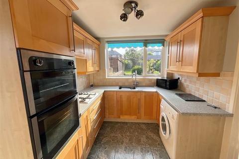 3 bedroom semi-detached house for sale, Rotherwood Avenue, Sheffield, ROTHERHAM, S13 9XY