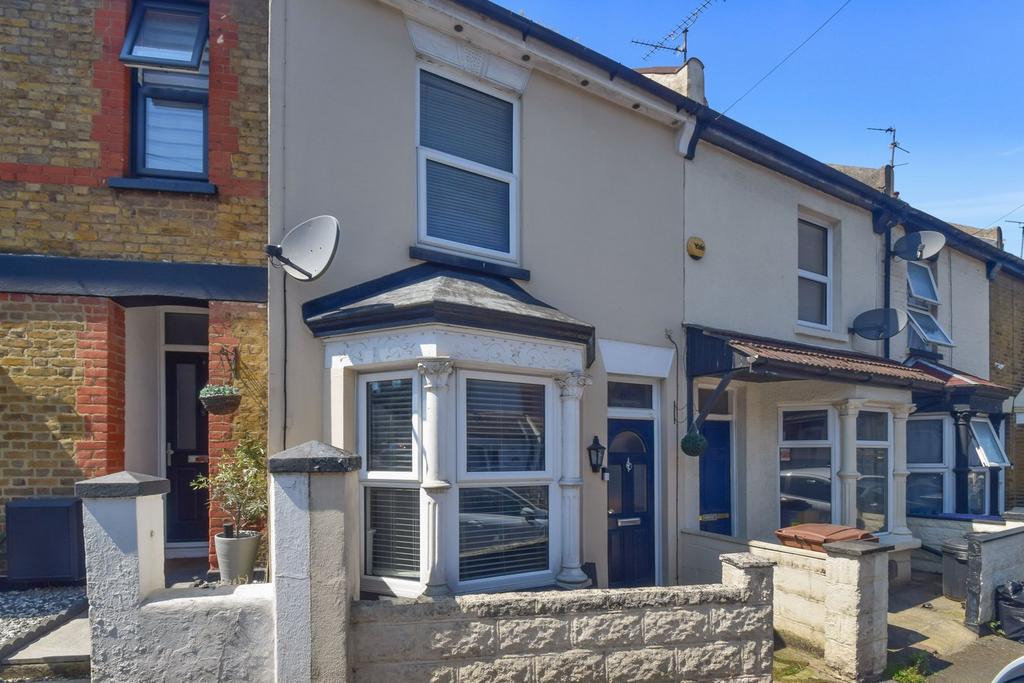 Albany Road, Gillingham, ME7 3 bed terraced house for sale £270,000