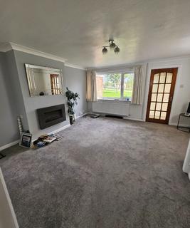 3 bedroom end of terrace house to rent, Meadow Close, Houghton le Spring
