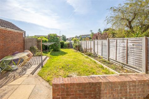 63 Ditchling Close, Luton, LU2 8JR