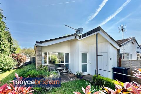 2 bedroom bungalow for sale, Cumber Close
