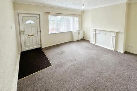1 bedroom house to rent, Railway Street, Southport
