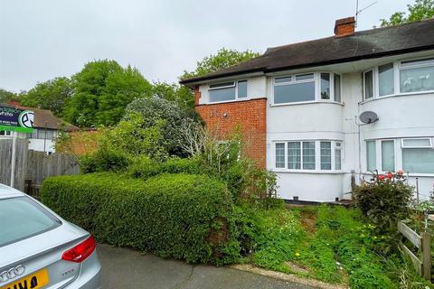 128 Runnymede, London, SW19 2PH