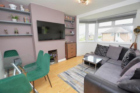 128 Runnymede, London, SW19 2PH