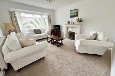 2 bedroom detached bungalow for sale, Gloucester Drive, Sale