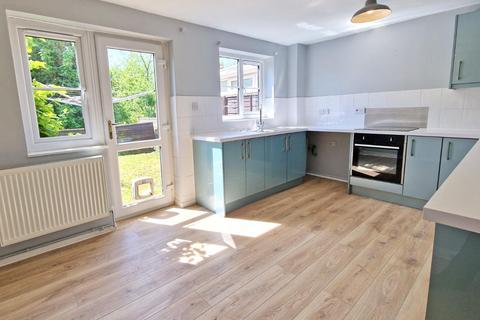 3 bedroom terraced house for sale, Brook Close, Ludgershall