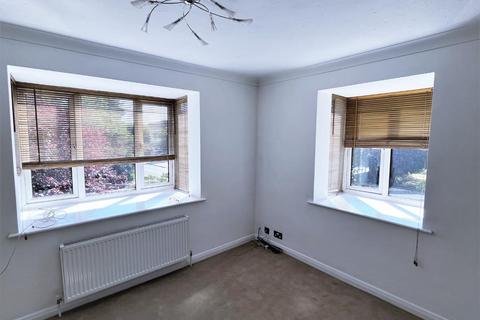 1 bedroom flat to rent, St. Johns Road, Sidcup