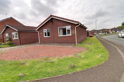 2 bedroom detached house for sale, Cromer Drive, Crewe