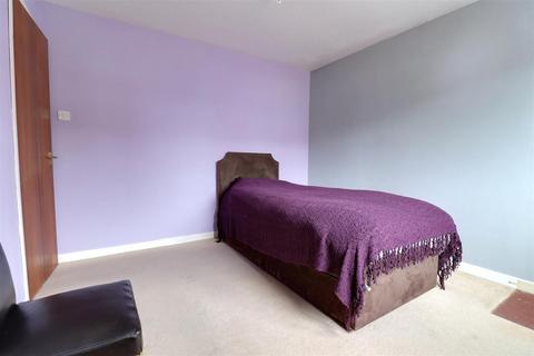 17 Cromer Drive, Crewe, CW1 3XQ
