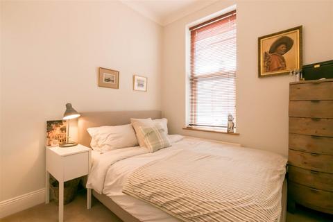 2 bedroom flat to rent, Sandringham Road, Gosforth, Newcastle upon Tyne