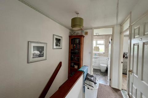 11 Everside Lane, Cam, Dursley, GL11 5UL