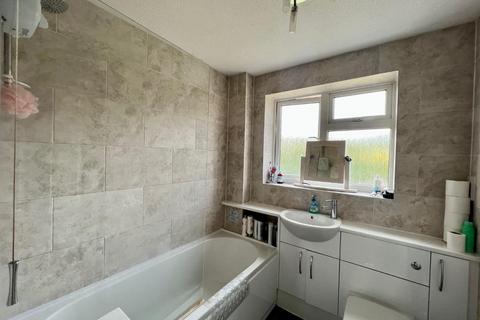 11 Everside Lane, Cam, Dursley, GL11 5UL
